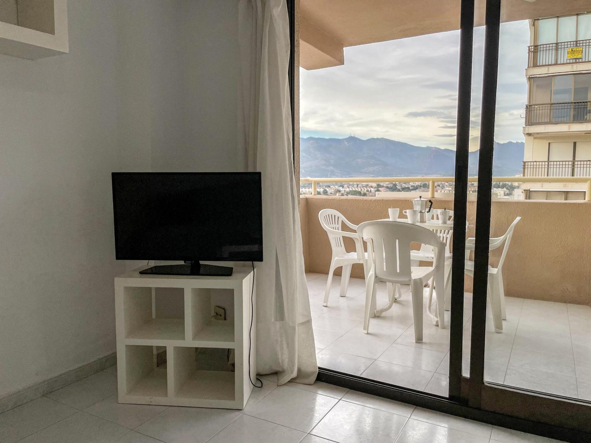 Apartamentos Benicassim 3000 Bagian luar foto