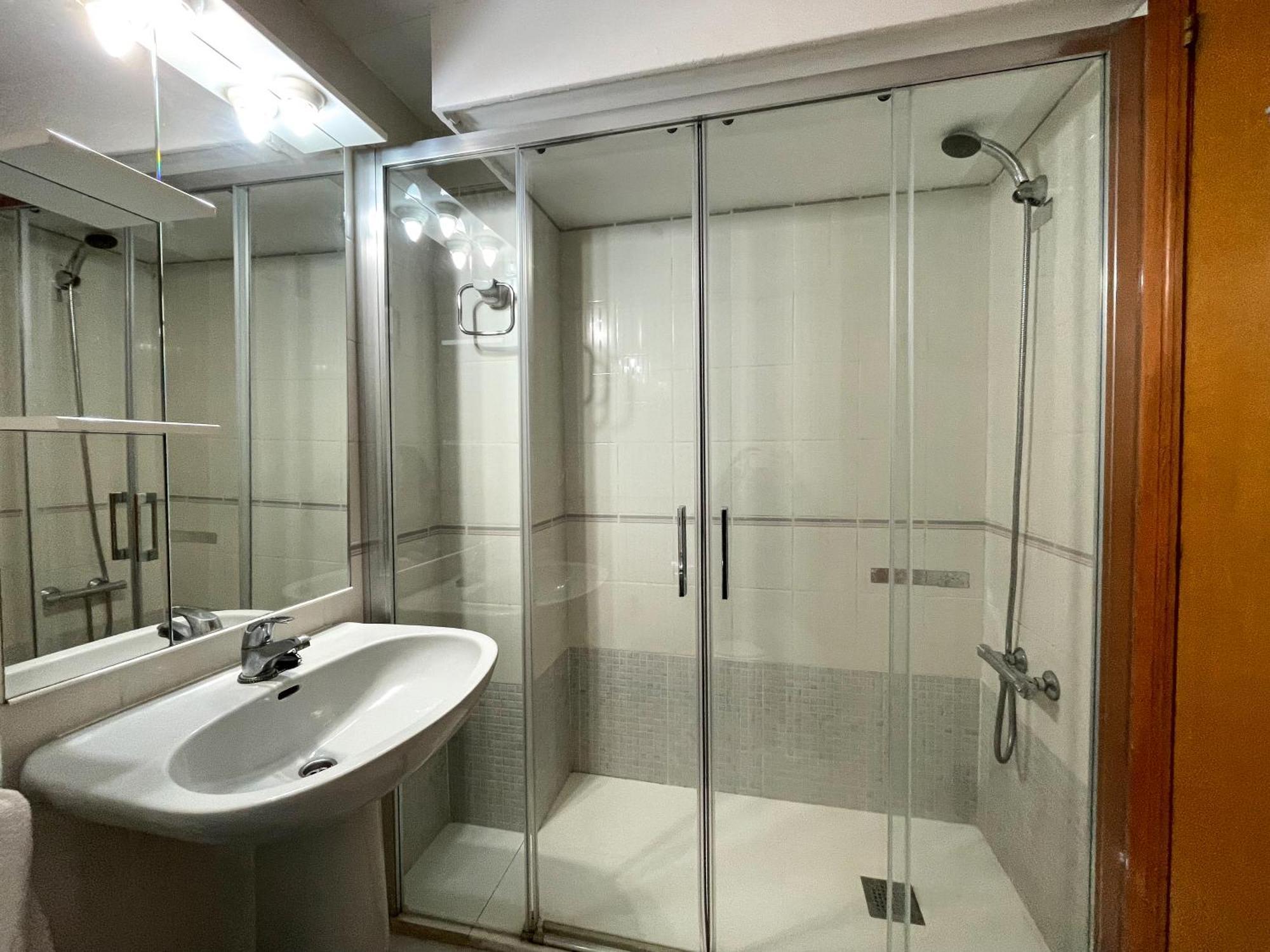 Apartamentos Benicassim 3000 Bagian luar foto
