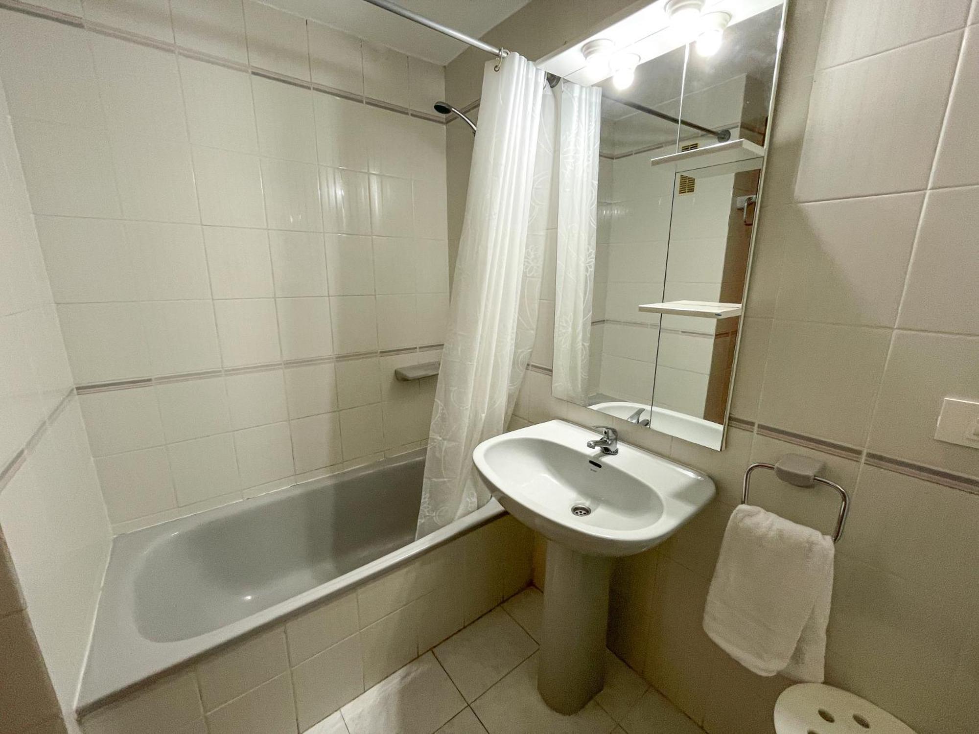 Apartamentos Benicassim 3000 Bagian luar foto
